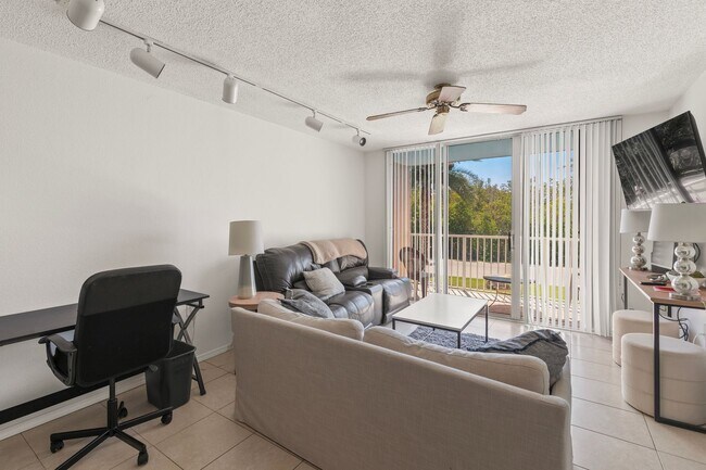 Photo - 2 Bedroom 2 Bathroom Furnished Las Salinas...