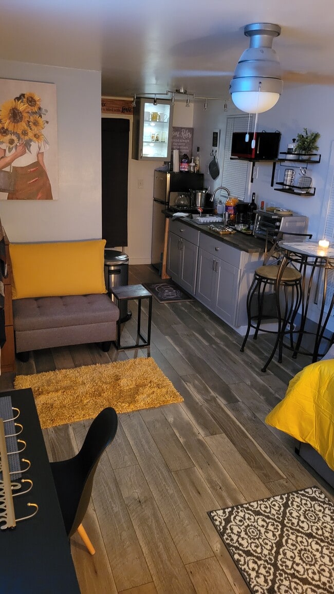 Photo - 1775 Campbellton Rd SW Unit Studio