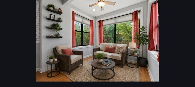 Photo - 2610 W Iowa St Unit 2F