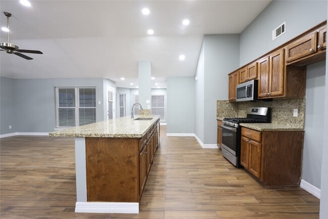 Photo - 16307 Hidden Gate Ct