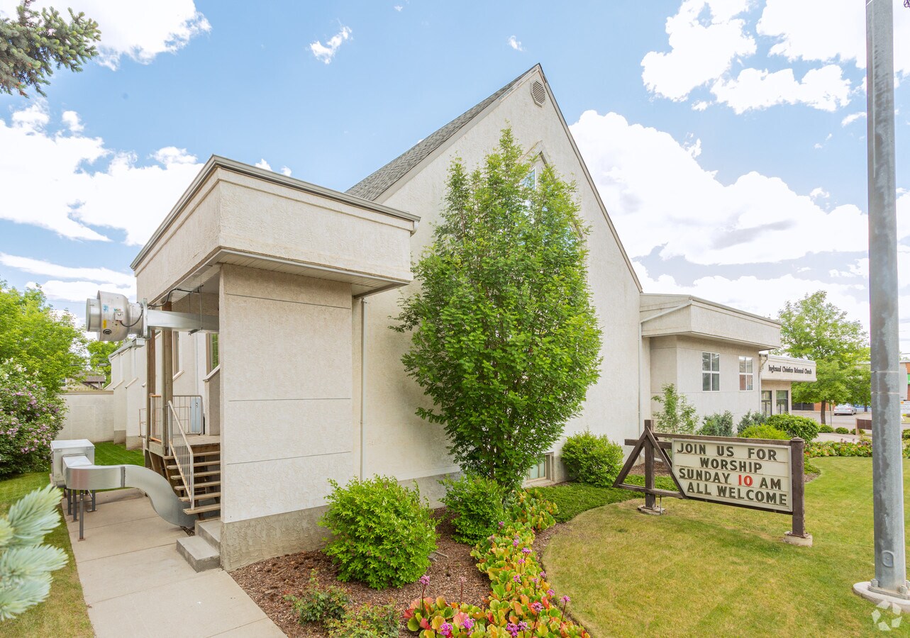 Photo - Mainstreet on 124th