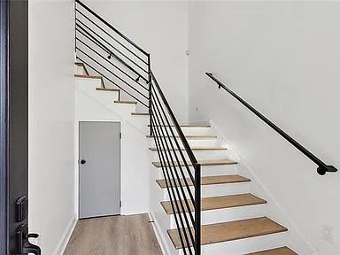 Photo - 2427 Franklin Ave Unidad Rear