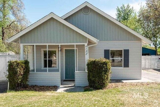 Building Photo - Charming 2 Bed, 1 Bath Single-Family Home ...