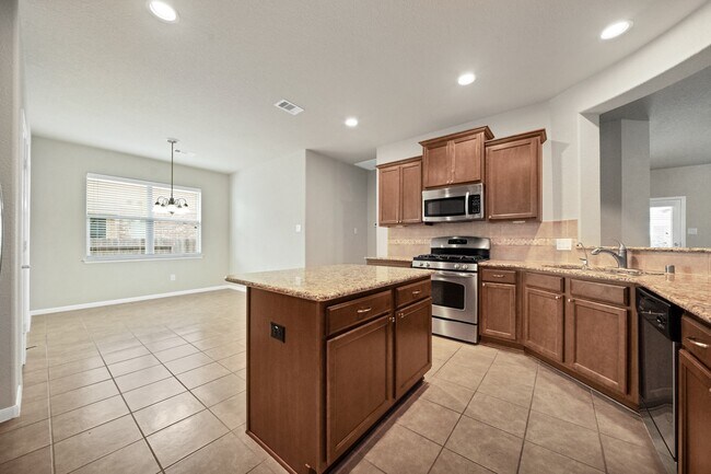 Photo - 107 Autumn Forest Ln