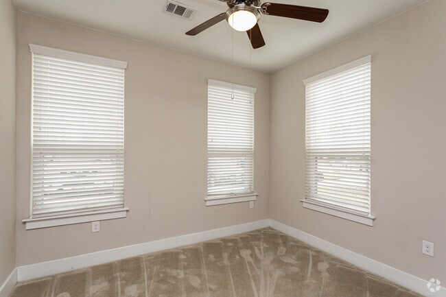 4BR, 2BA - 1259SF Bedroom