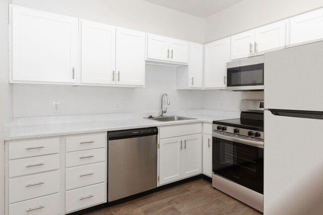 Newly Renovated 1x1! - Silver Pines Senior Community Rental