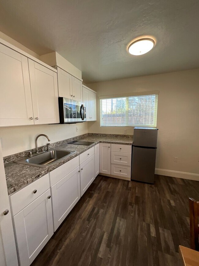 Photo - 3074 E Terrace Ave