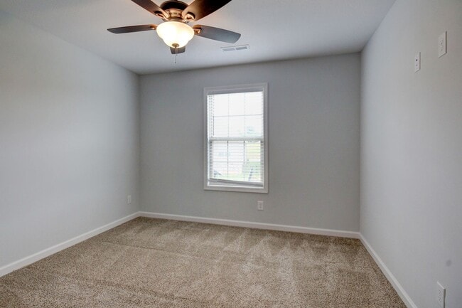 Photo - mega Huge wow. 4 bed 3 bath.