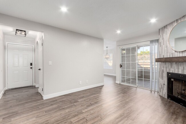 Stunning Renovated 3-Bedroom condo in The ... - Stunning Renovated 3-Bedroom condo in The ...