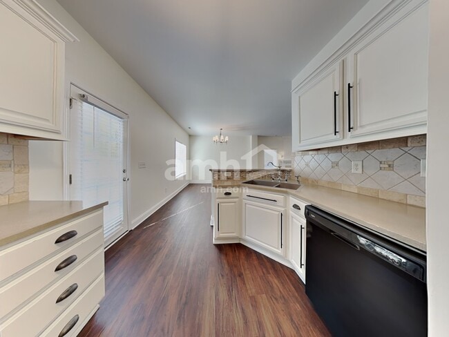 Photo - 12424 Winget Rd