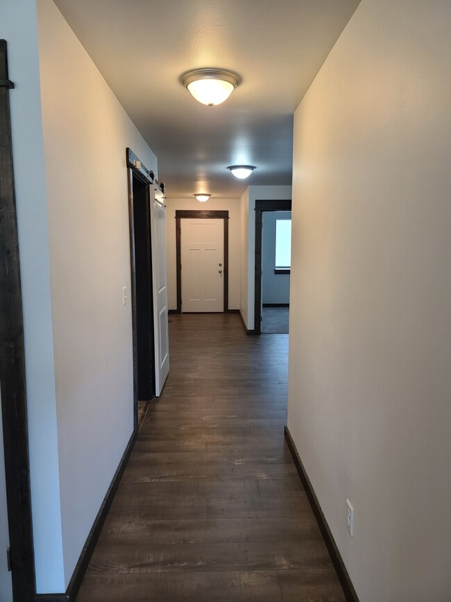 Photo - 301 Boone Dr