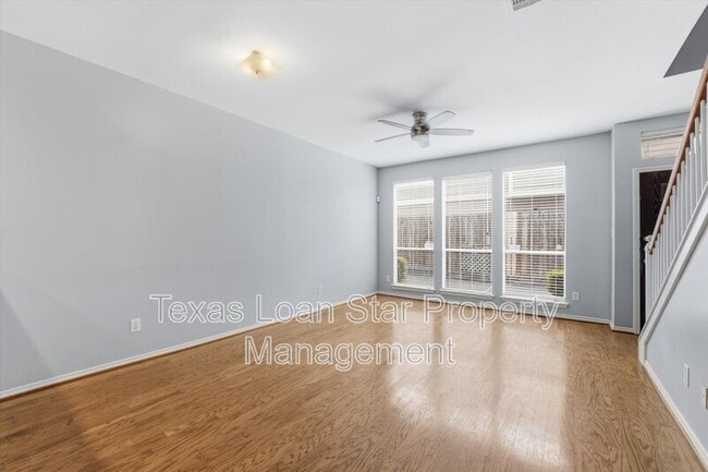 Photo - 1507 Sutton St