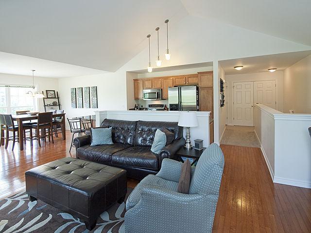 Photo - 5698 Wellesley Ln