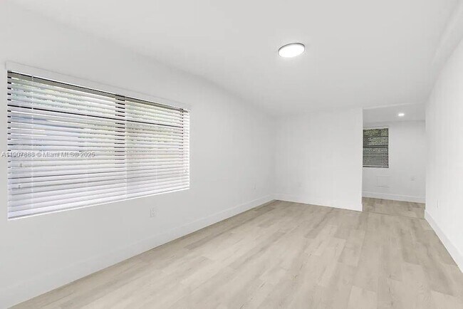 Photo - 8501 NW 31st Ave Unit 1