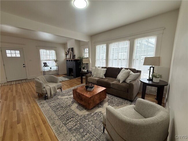 Photo - 2817 Milton Ave