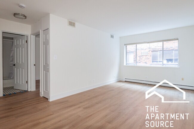 Photo - 544 W Melrose St Unidad 367