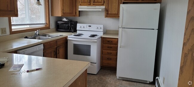 Building Photo - 1309 S Washington St Rental