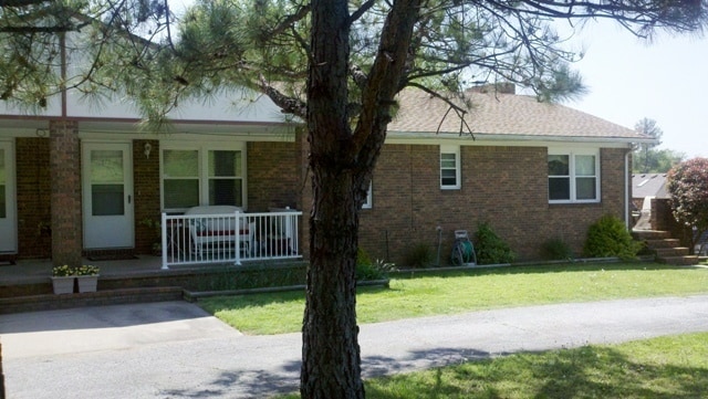 Building Photo - Lovelaceville Road Unit Lovelaceville Furnished!