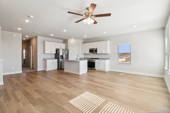 Photo - 7114 Magnolia Pass