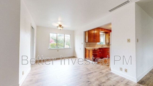 Photo - 4729 Montgomery Dr