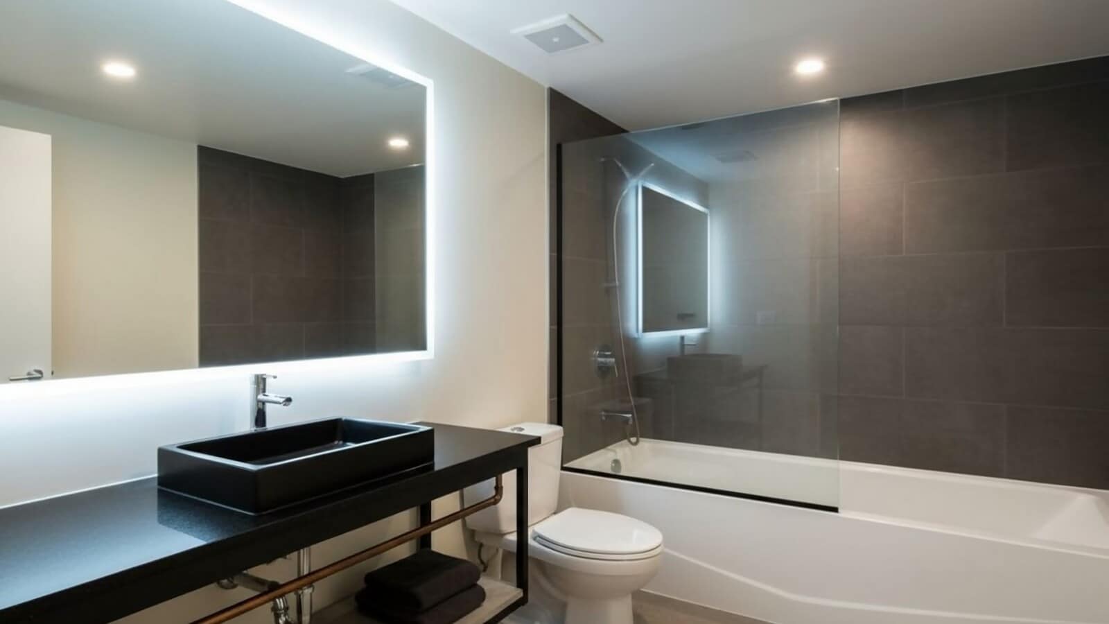 Photo - 11881 Jefferson Blvd Unidad 3