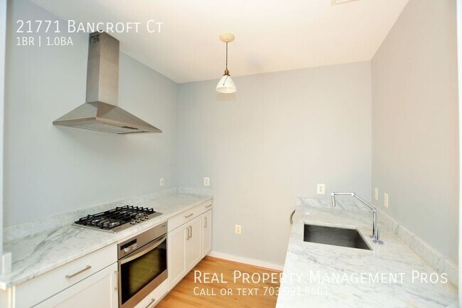 Photo - 21771 Bancroft Ct