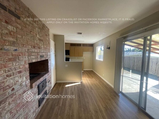 Photo - 1445 Delwood St