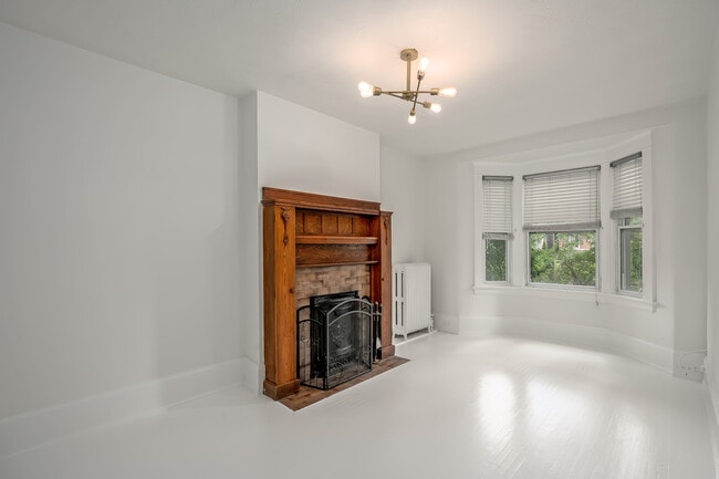 Photo - 38 Browning Ave