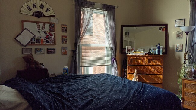 Photo - 195 Green St Unit 3