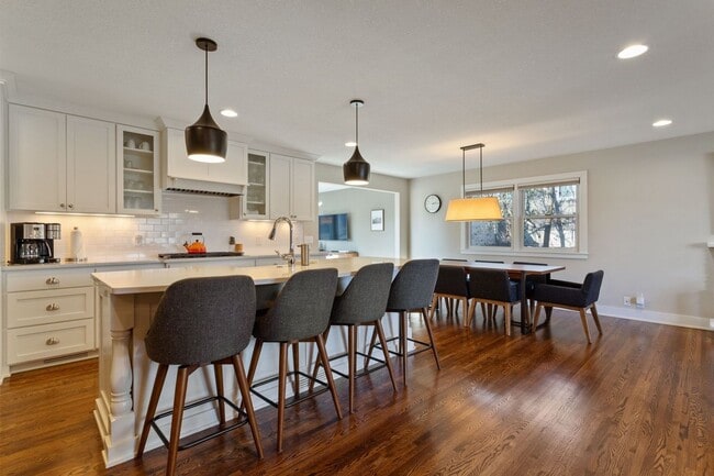 Photo - 5112 Abercrombie Dr