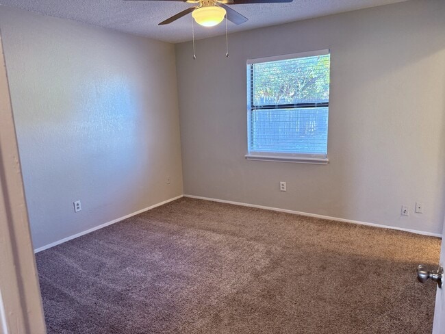 Photo - 7408 Fir Ave