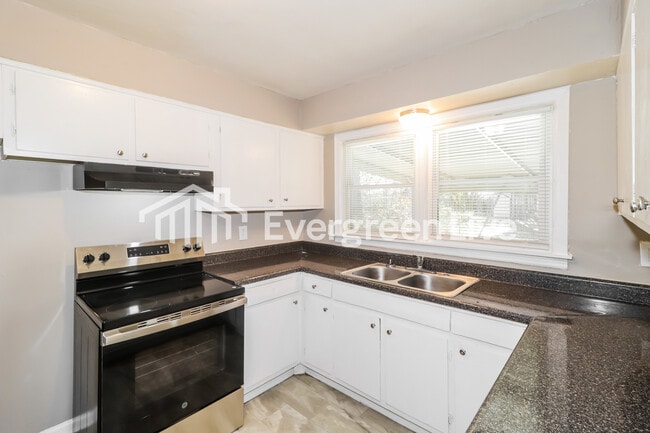 Photo - 4741 Scottsdale Ave