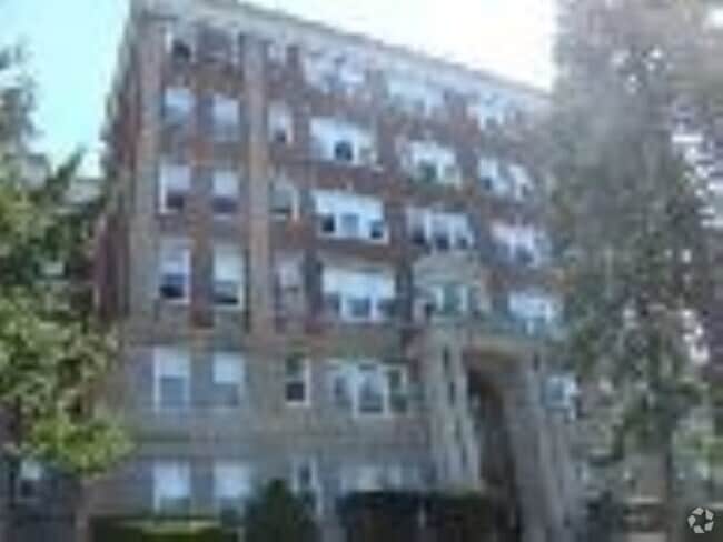 Building Photo - 64 1/2 Day St Unit 1 Rental