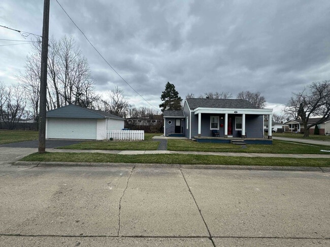 Photo - 12214 Louisiana Ave