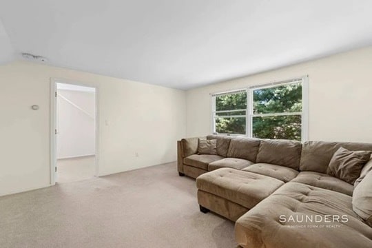 Photo - 5 Munroe Ave