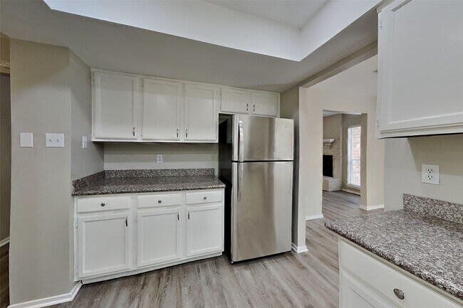 Photo - 11 Fiddleleaf Ct