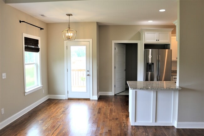 Building Photo - 3426 Fleeman Place Dr NE Rental