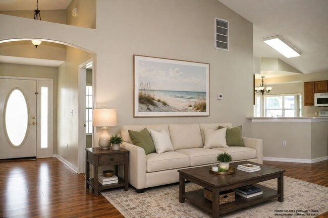 Photo - Spacious 3/2 Home For Rent in Davenport with extra Florida/Sun Room!!