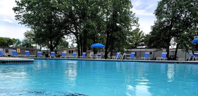 Photo - 17050 Coventry Ln