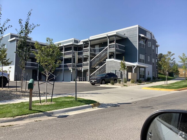 Building Photo - Jenny Place Apartments