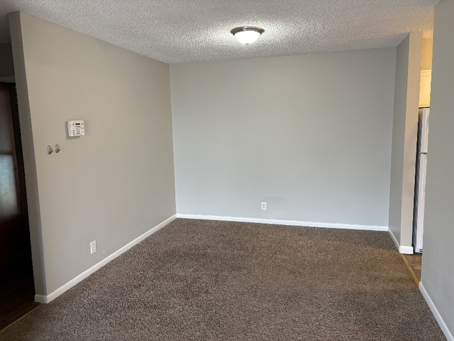 Photo - 515 Basswood Ave Unit D45