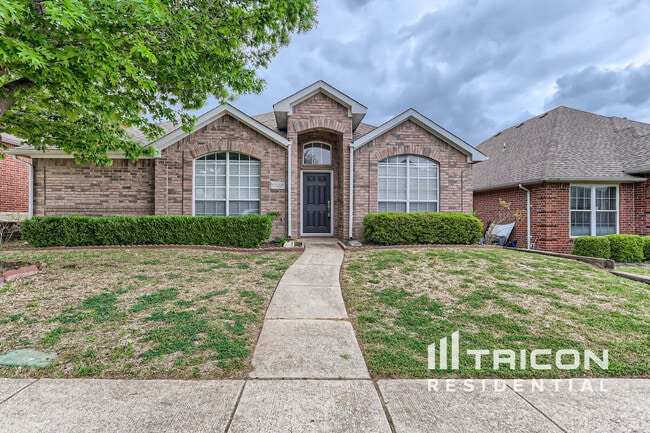 Photo - 1705 Alpine Dr Townhome