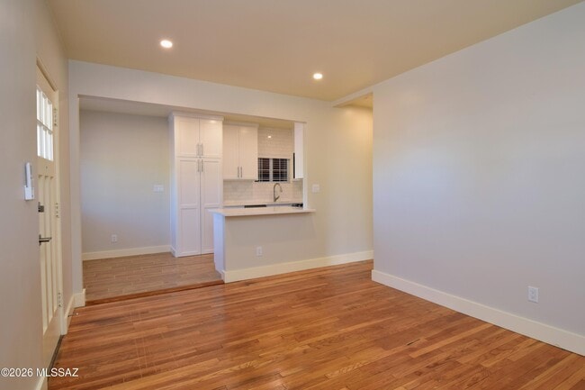 Photo - 130 N Cherry Ave