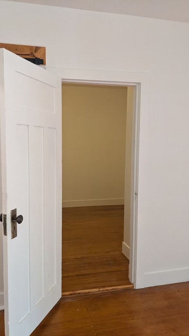 Photo - 322 Avenue A