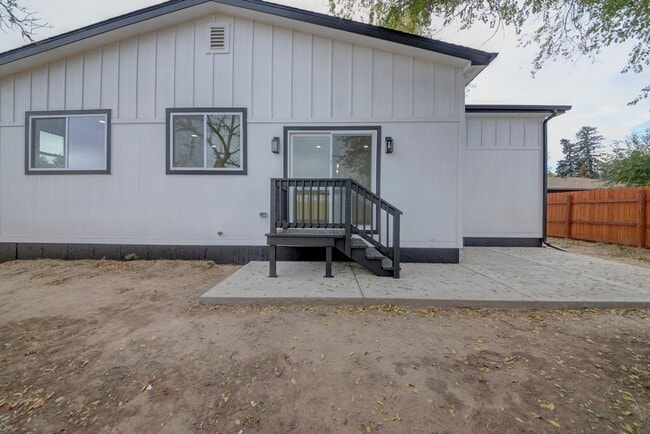 Photo - 7001 W 48th Ave