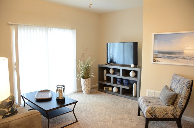 Remington Apartment Homes - Remington Apartment Homes