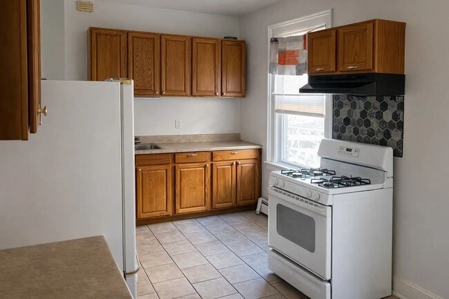 Photo - 479 Broad St Unit #3s