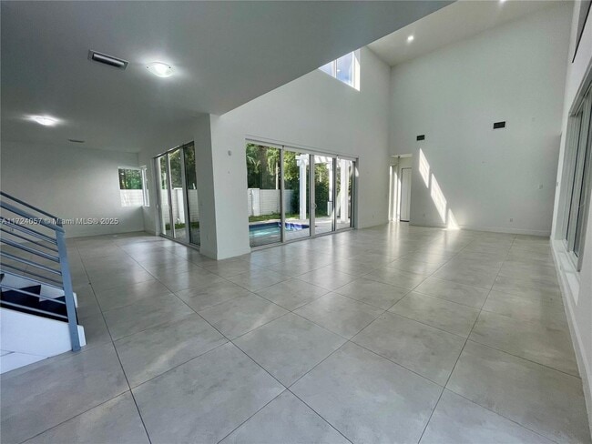 Photo - 10250 NW 74th Ter