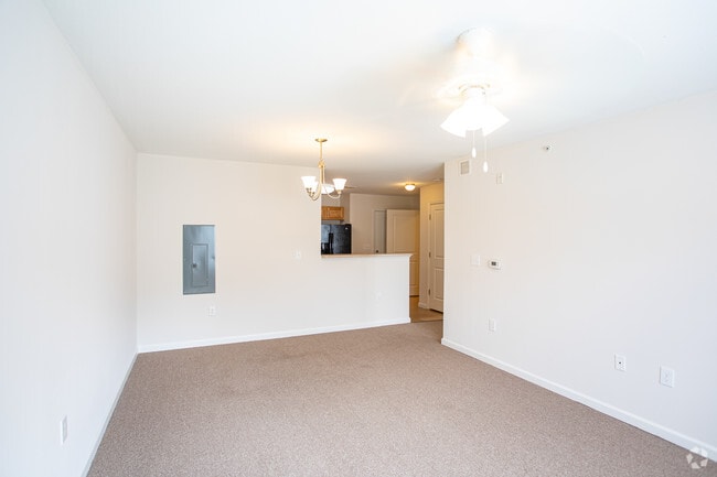 1BR, 1BA