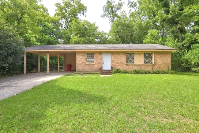 Building Photo - 2475 Groveland Cir N Rental